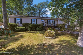 1643 W Princeton Ave, Brick, NJ 08724