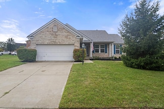 1173 Sparrowwood Blvd, Batavia, OH 45103