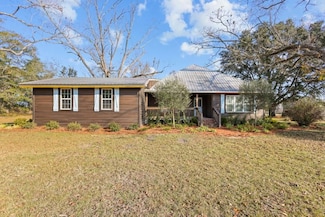 5466 Robbin Rd, Patterson, GA 31557