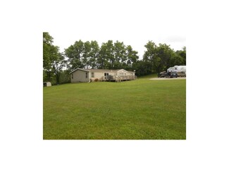 6726 S 3rd St, Saint Joseph, MO 64504