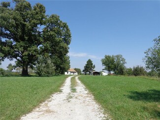 20630 Edgerton Junction Rd, Camden Point, MO 64018