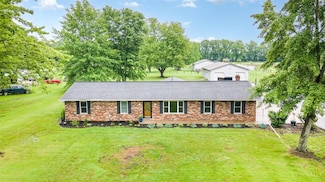 2036 Bethel Maple Rd, Hamersville, OH 45130