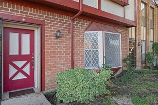 7700 Creekbend Dr Unit 51, Houston, TX 77071