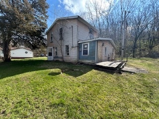 472 Hillcrest Dr, Creve Coeur, IL 61610