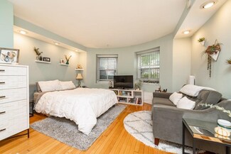 90 Beacon St Unit 1, Boston, MA 02108