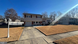 305 Signey Ln, Somerdale, NJ 08083