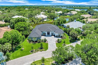 201 Shores Dr, Indian River Shores, FL 32963