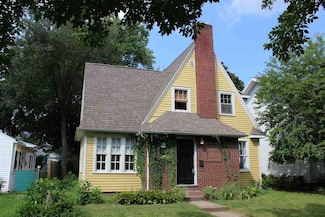 1146 Woodward Ave, Elkhart, IN 46514