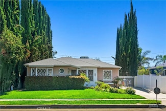 16828 Margate St, Encino, CA 91436