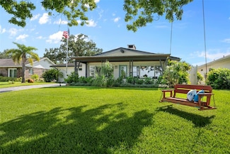 1402 S Riverside Dr, New Smyrna Beach, FL 32168