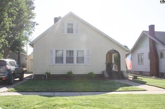 214 S High St, Pratt, KS 67124