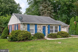 322 Dahlia Rd, Lancaster, PA 17602