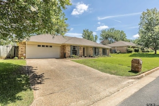 813 W Rieck Rd, Tyler, TX 75703