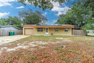 58 7th St, Shalimar, FL 32579