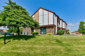 4161 W College Ave, Milwaukee, WI 53221