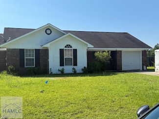 1021 Barley Dr, Hinesville, GA 31313
