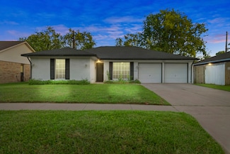 6403 Tiffany Dr, Houston, TX 77085