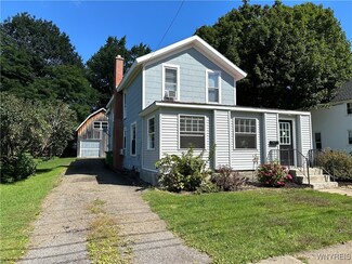 125 Woodward Ave, Springville, NY 14141