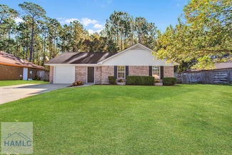 906 Malibu Dr, Hinesville, GA 31313