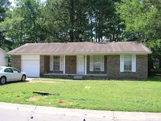 7411 Debbie Dr, Little Rock, AR 72209