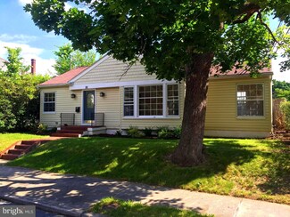 26 W Irvin Ave, Hagerstown, MD 21742