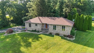 5226 Buck Creek Rd, Floyds Knobs, IN 47119