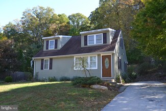 20 Fahnestock Rd, Malvern, PA 19355