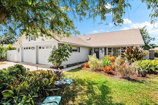 1718 Joyce St, Sarasota, FL 34231