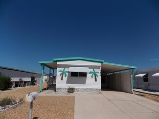 7409 Grand Pine Dr, Hudson, FL 34667