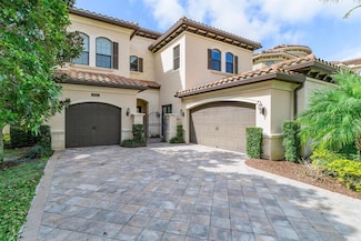 8151 Lost Creek Ln, Delray Beach, FL 33446