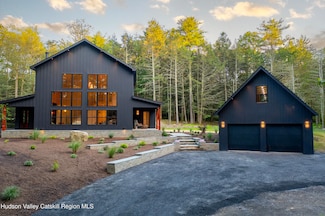 263 Cherry Hill Rd, Accord, NY 12404