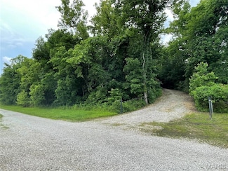 12 +/- acres Landing Trail, Lebanon, MO 65536