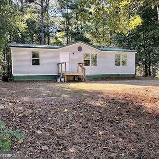 169 Holly Creek Dr, Carrollton, GA 30116