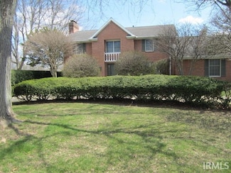 3040 Twin Pines Point, Elkhart, IN 46514