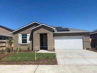 14320 San Joaquin Ave, Kerman, CA 93630
