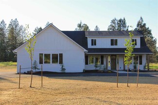 3419 Elena Ln, Chattaroy, WA 99003