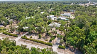 2870 66th St SW, Naples, FL 34105