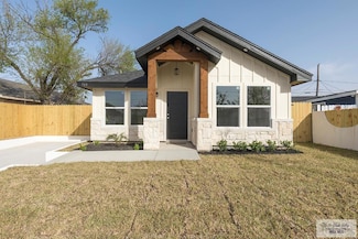 709 S 27th St, McAllen, TX 78501