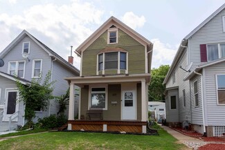 1221 Lincoln Ave, Dubuque, IA 52001