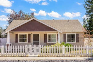 16685 William Foss Rd, La Pine, OR 97739