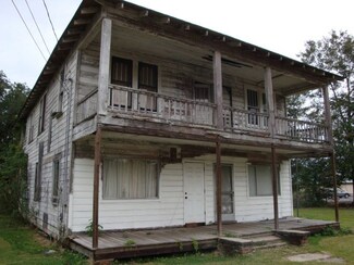 920 Palestine Rd, Picayune, MS 39466