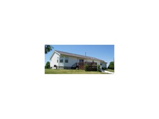 33480 W 363rd St, Osawatomie, KS 66064
