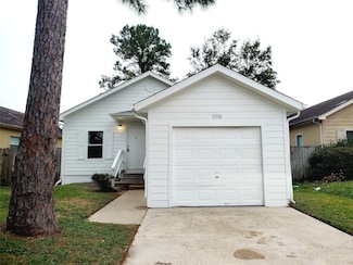 11910 Greenglen Dr, Houston, TX 77044