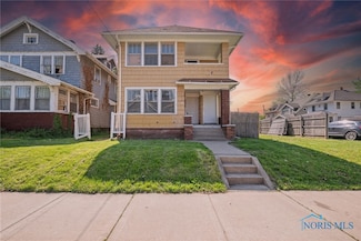 3235 Parkwood Ave, Toledo, OH 43610