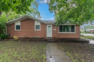 1015 N Maple Rd, Ann Arbor, MI 48103