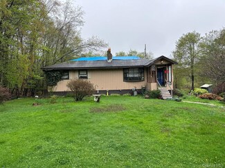 198 E Pond Rd, Woodridge, NY 12789
