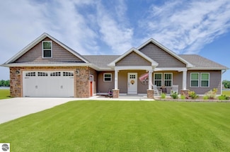 7276 Shoreview Dr, Oscoda, MI 48750