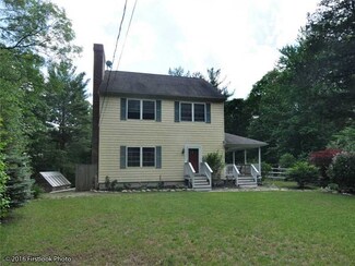 118 Gold Mine Rd, Foster, RI 02825