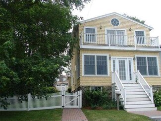 72 Little Nahant Rd, Nahant, MA 01908