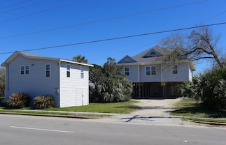 1908 Palmetto Blvd, Edisto Island, SC 29438